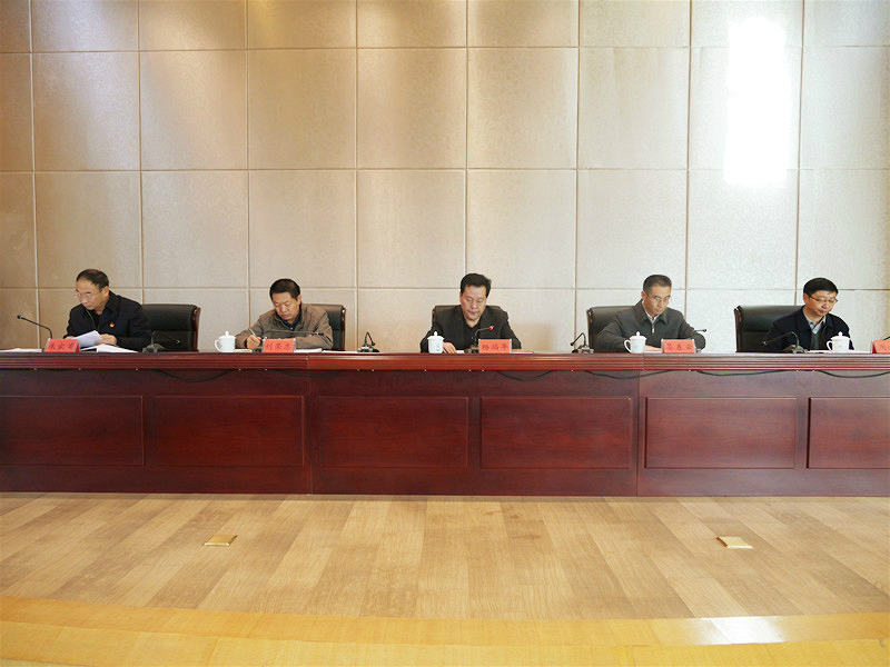 省委第九巡视组向麒麟区委反馈巡视情况 - 珠江