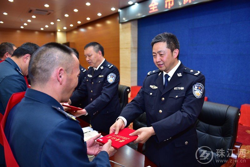 曲靖市召开全市保安工作会议