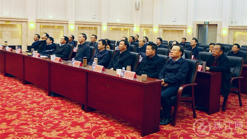 曲靖组织集中收听收看庆祝改革开放40周年大会 曲靖组织集中收听收看庆祝改革开放40周年大会