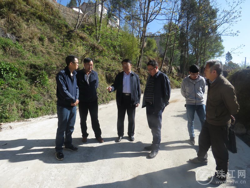 会泽县领导到雨碌乡调研脱贫攻坚工作