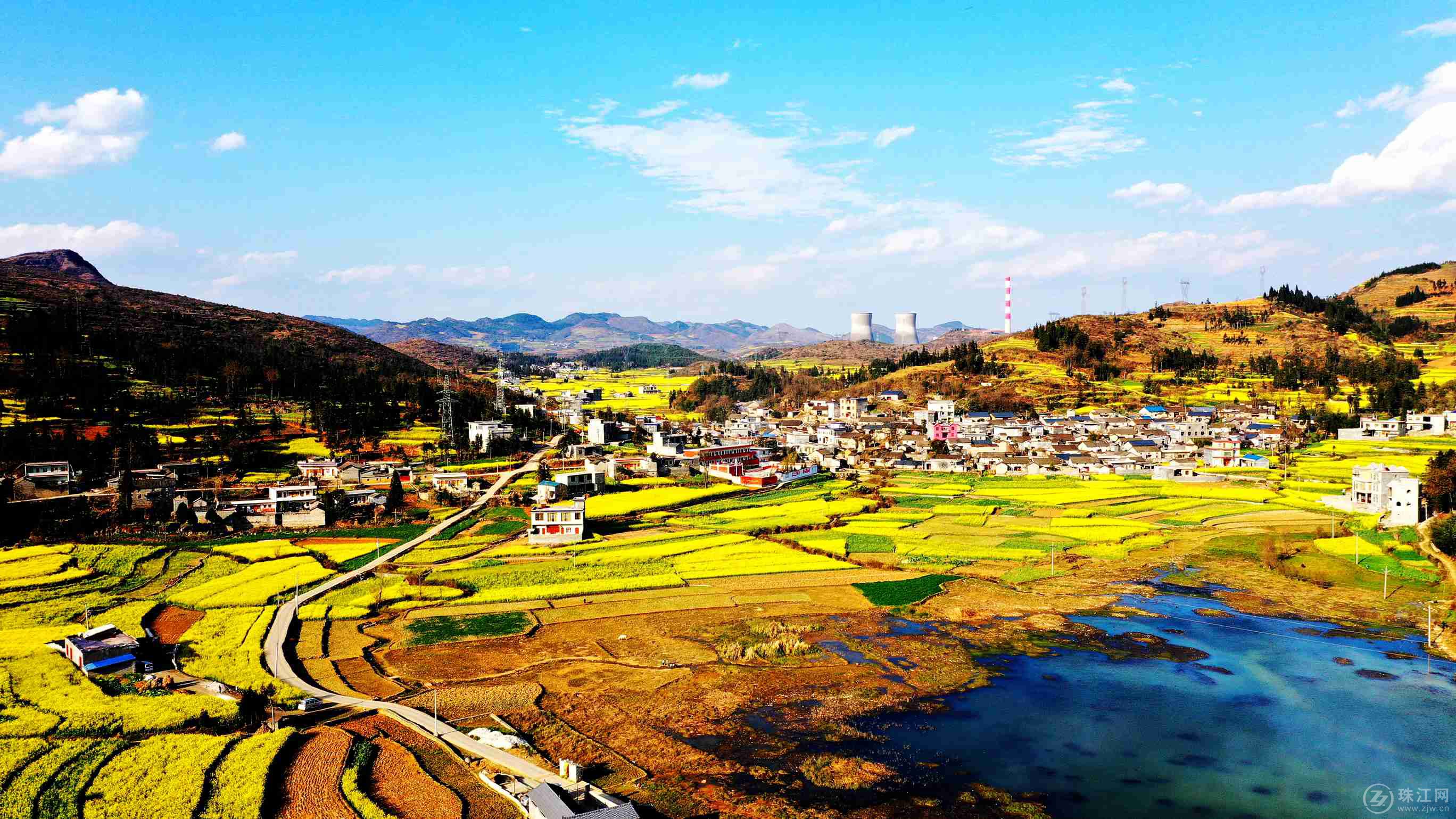 锦绣画布上的十八连山